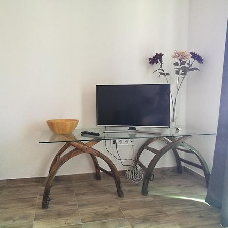 Apartments By The Sea Zavala, Hvar - 553 耶尔萨 客房 照片
